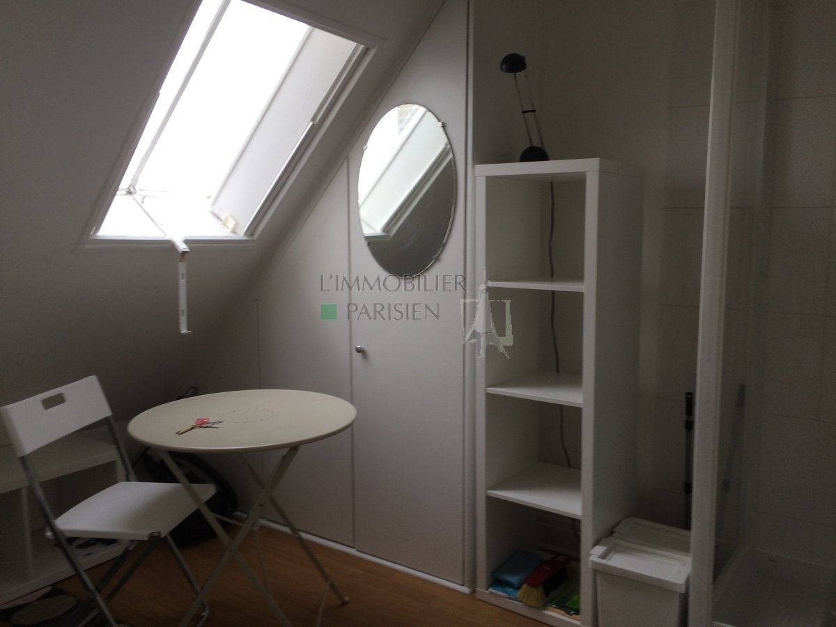 Location Appartement meubl 1 pice (studio) - 10.5m 75018 Paris