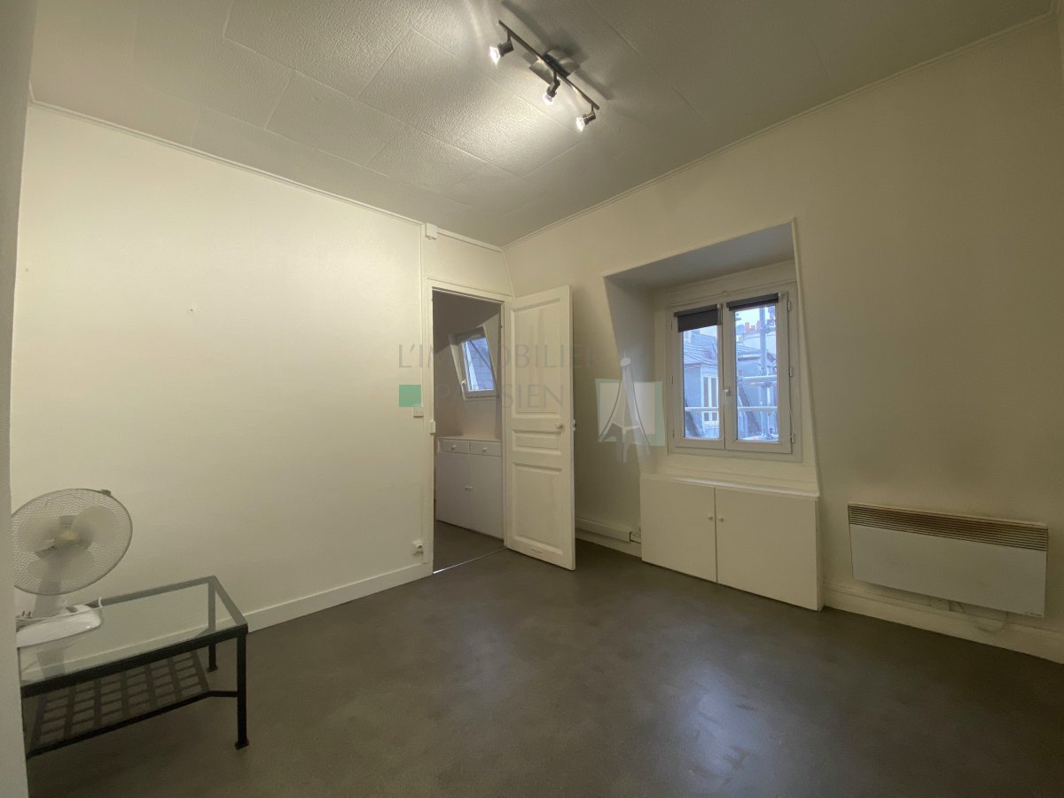 Location Appartement  1 pice (studio) - 20m 75018 Paris 18