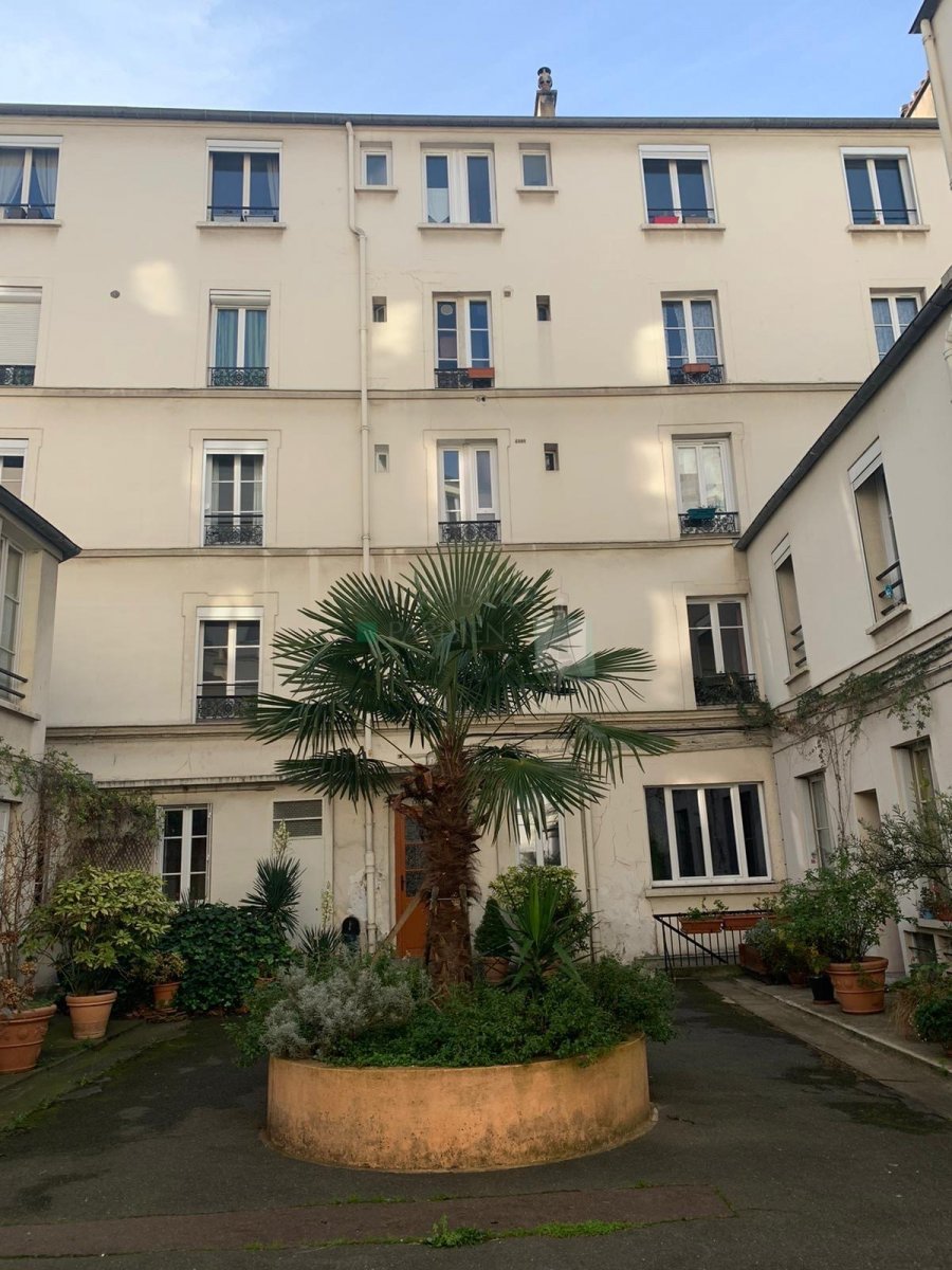 Location Appartement  2 pices - 28.8m 75010 Paris 10
