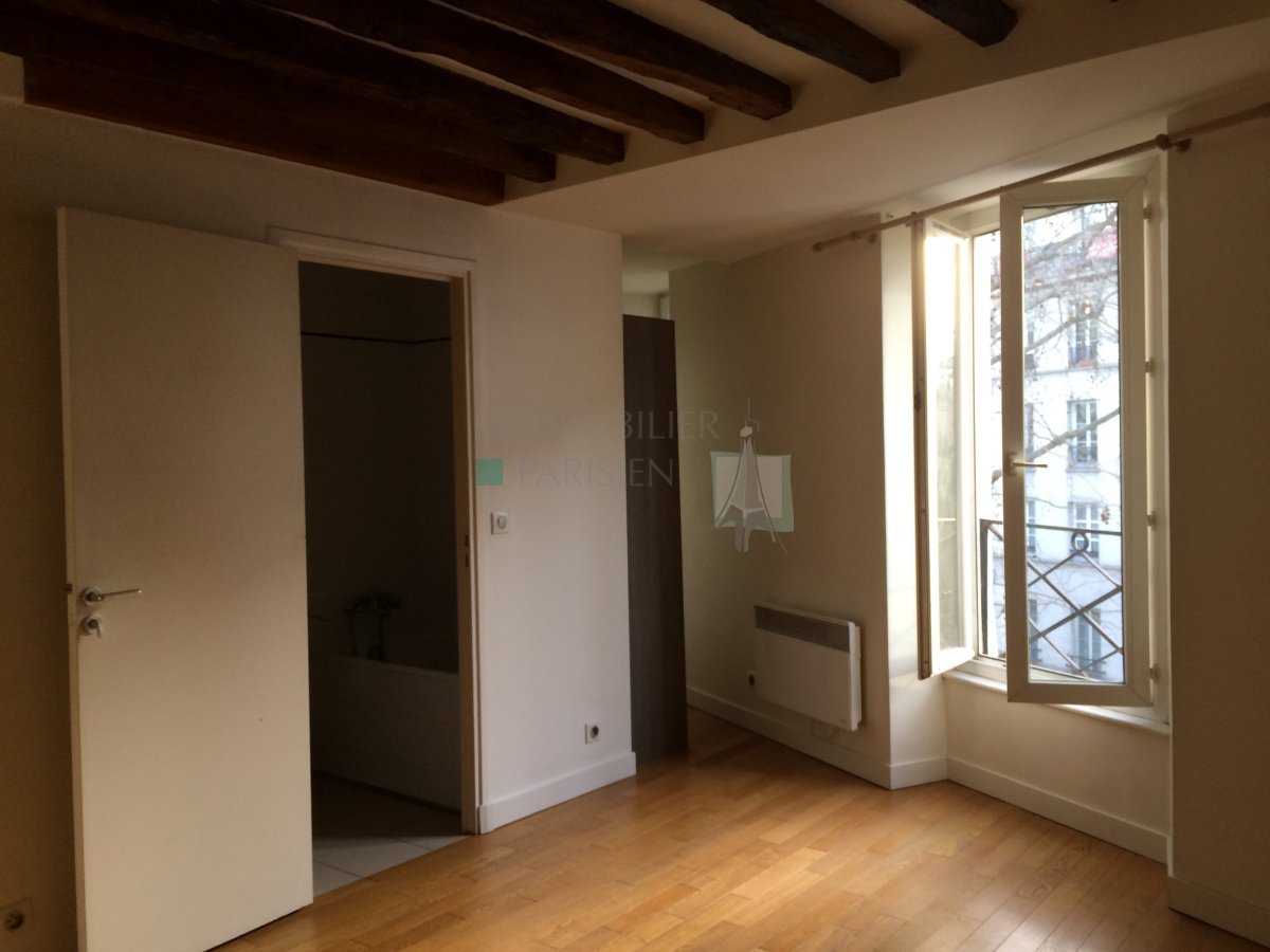 Location Appartement  1 pice (studio) - 26m 75018 Paris