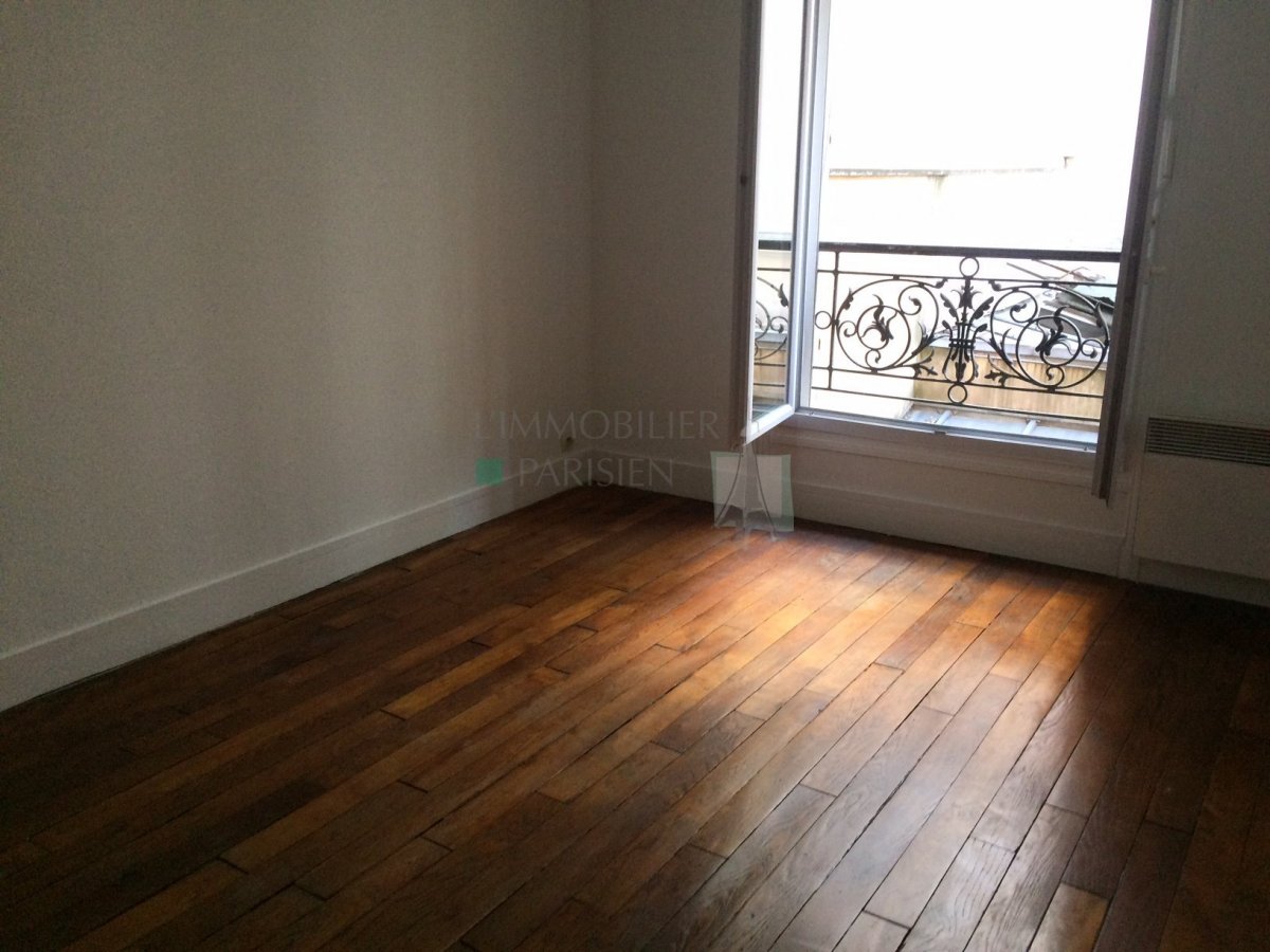 Location Appartement  2 pices - 39m 75010 Paris