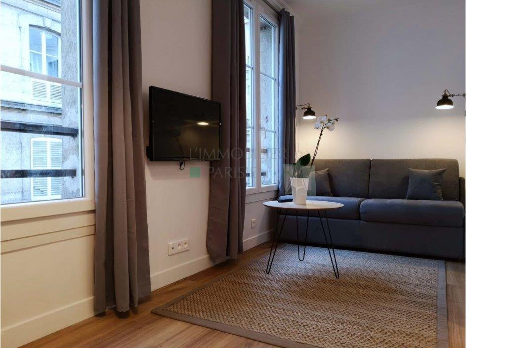 Location Appartement  1 pice (studio) - 16m 75008 Paris