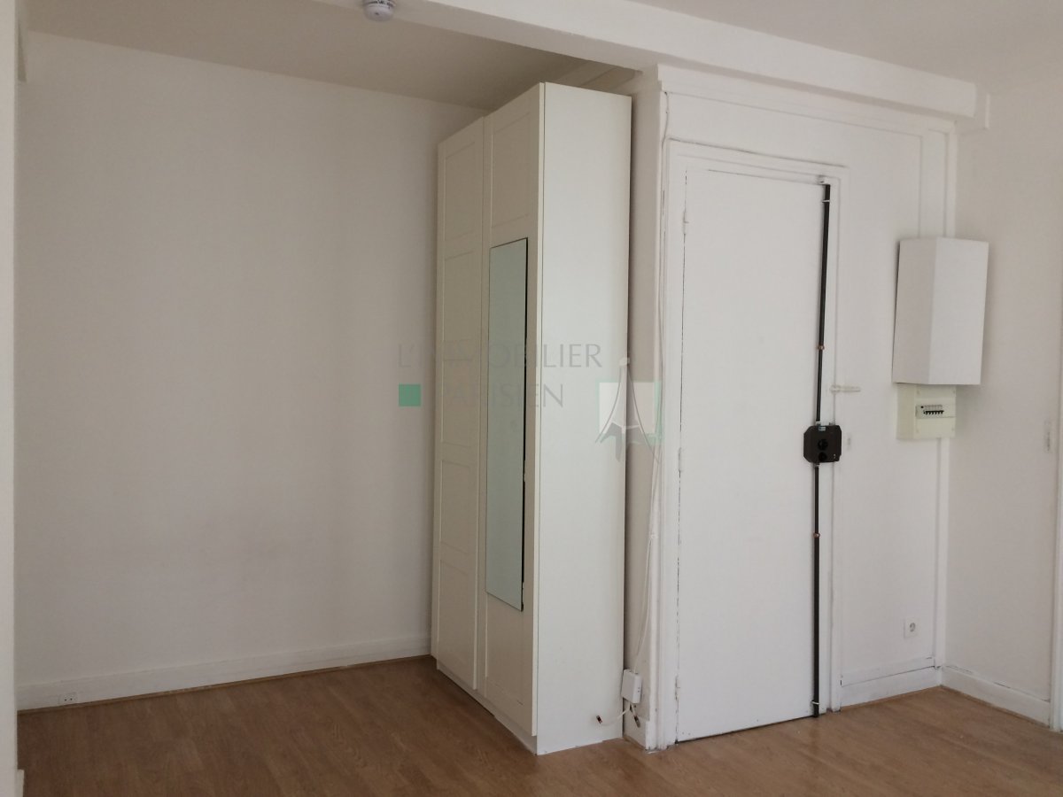 Location Appartement meubl 1 pice (studio) - 21m 75017 Paris