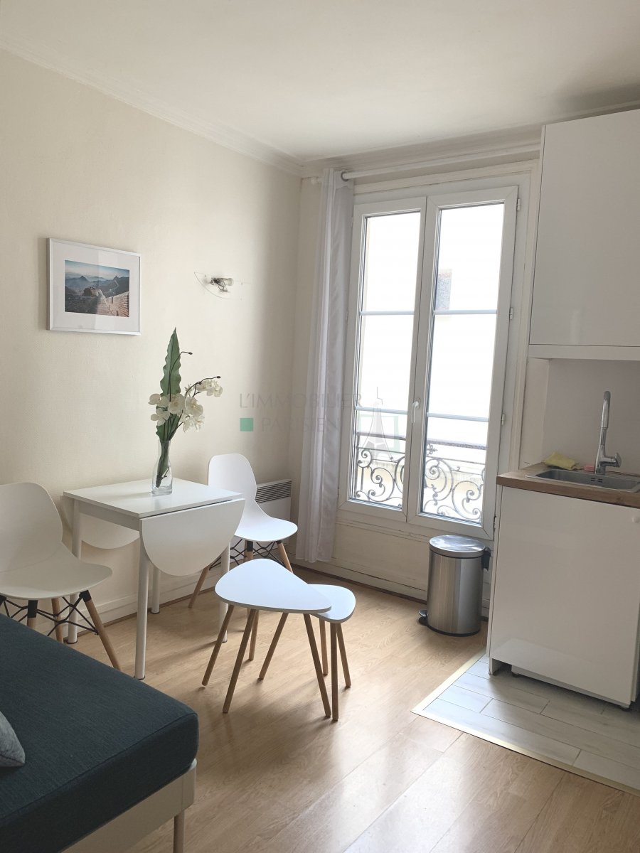 Location Appartement  2 pices - 27m 75018 Paris