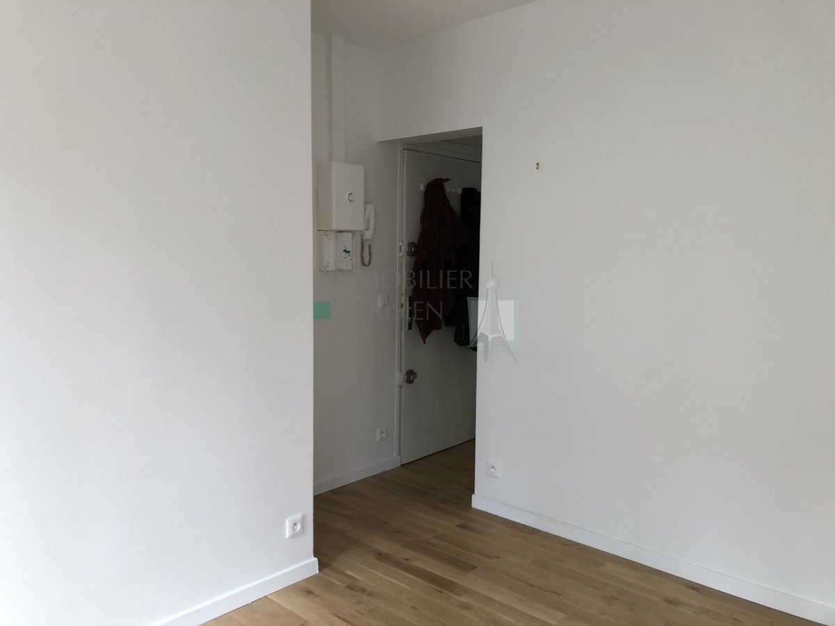 Location Appartement 1 pièce (studio) - 18.4m² 75017 Paris