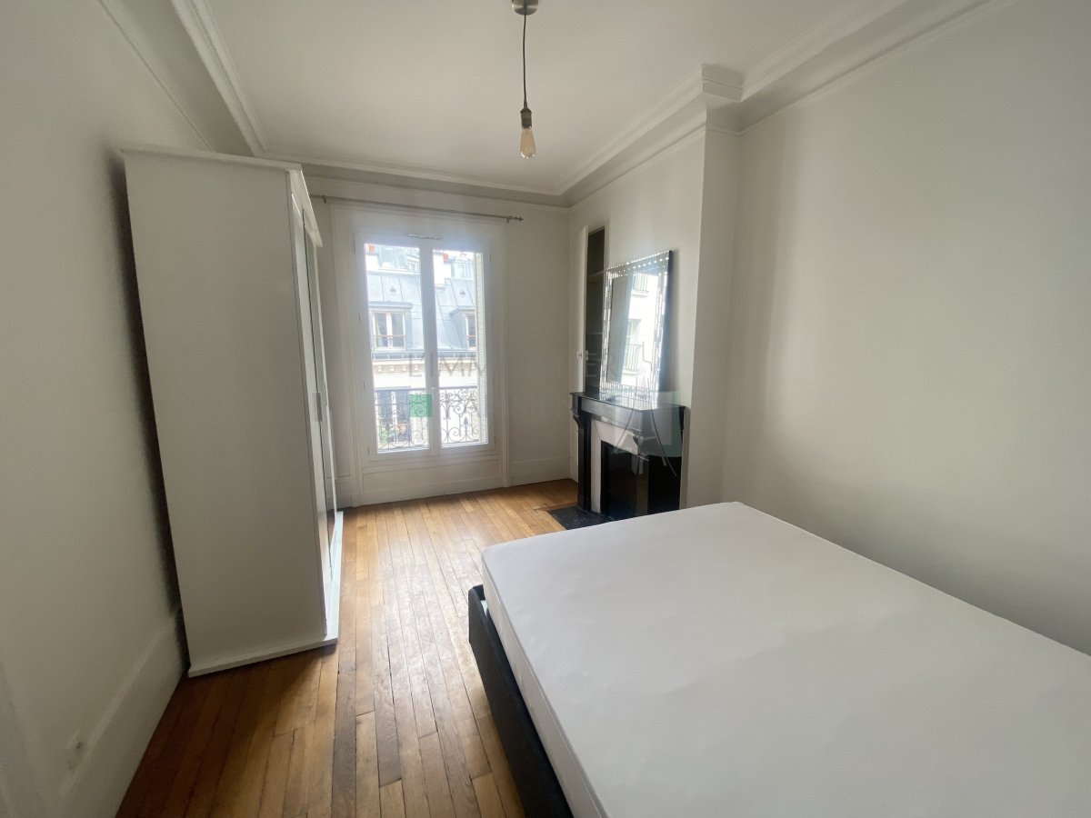 Location Appartement meubl 2 pices - 40m 75017 Paris 17