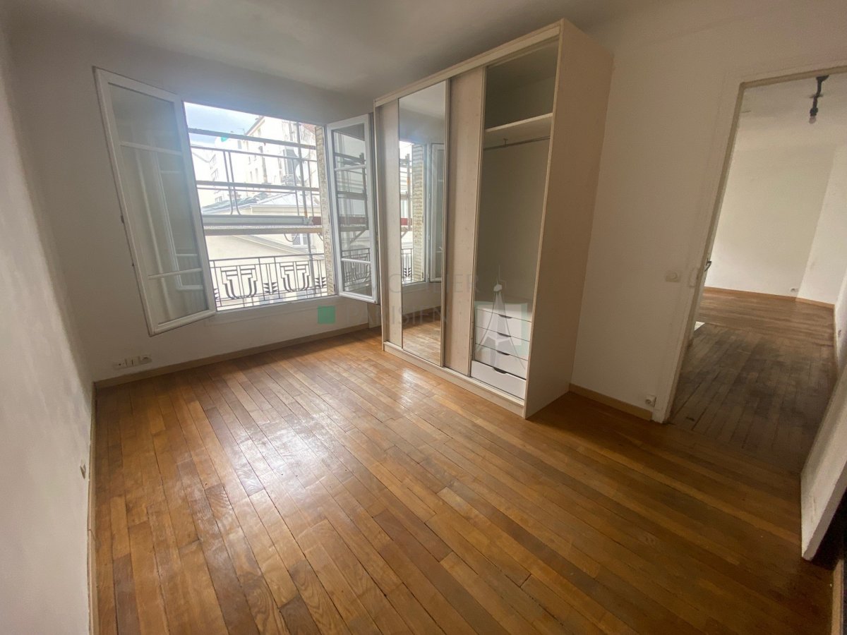 Vente Appartement  2 pices - 38.82m 75010 Paris