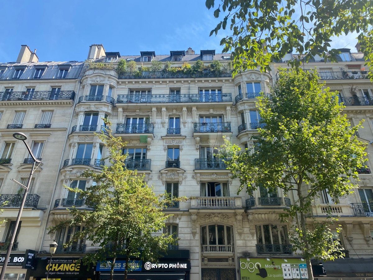 Vente Appartement  3 pices - 73m 75018 Paris 18