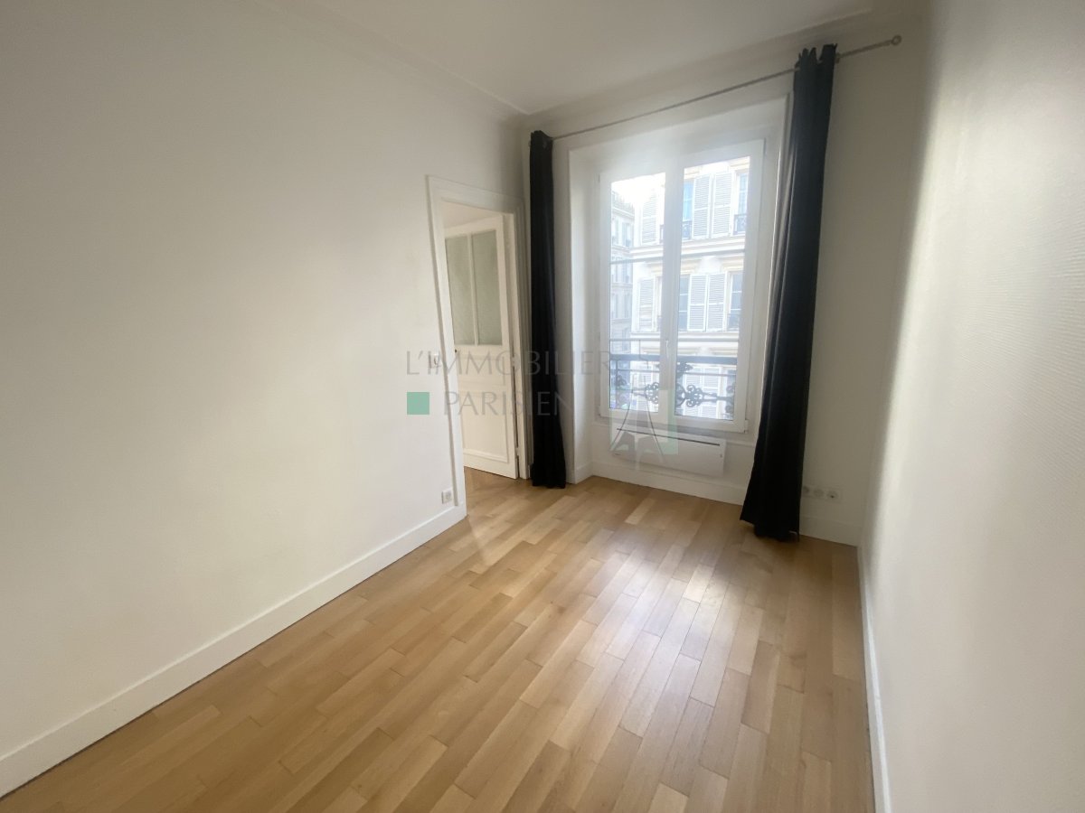 Vente Appartement  3 pices - 47.3m 75017 Paris