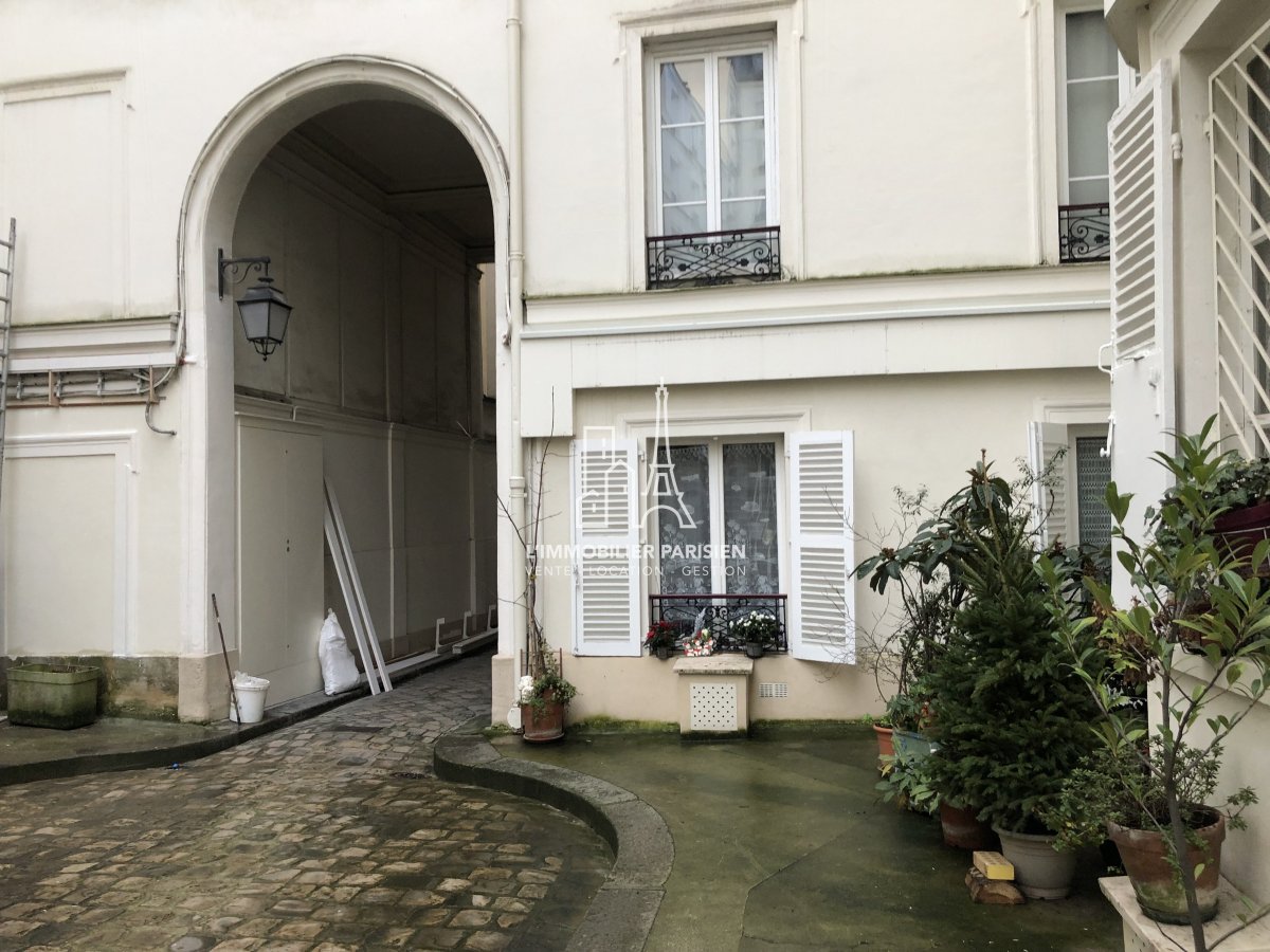 Location Appartement meubl 2 pices - 30.38m 75018 Paris
