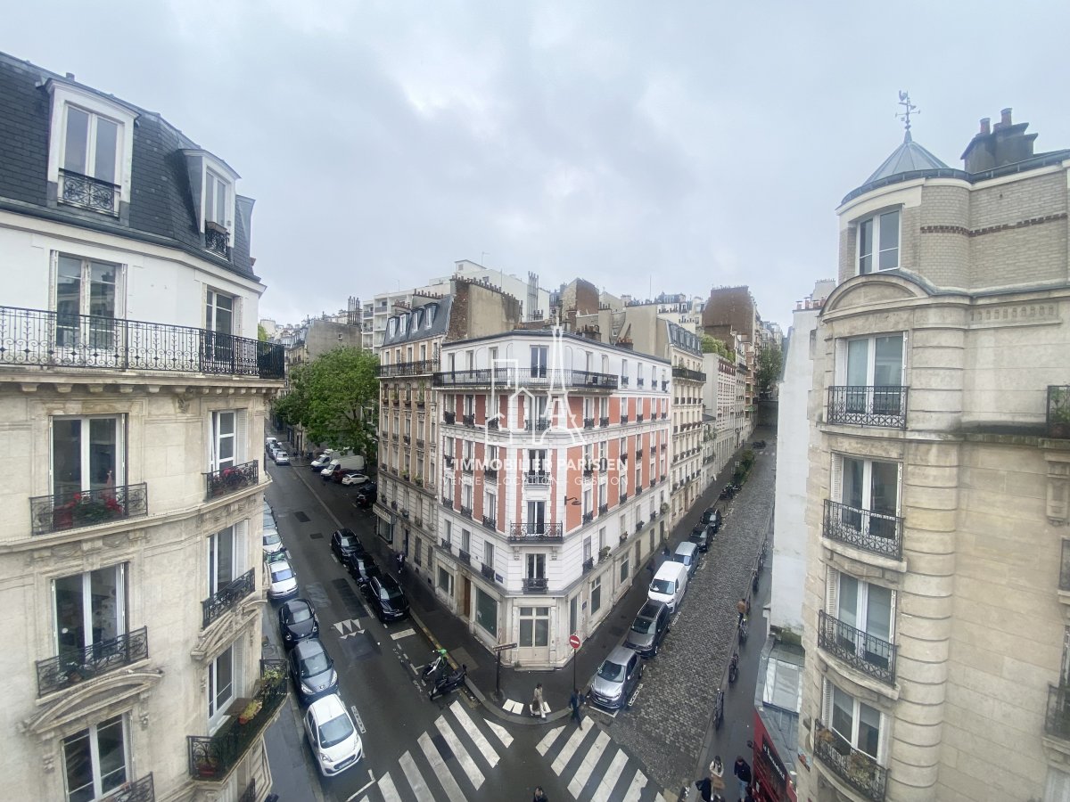 Location Appartement meubl 4 pices - 76.3m 75018 Paris
