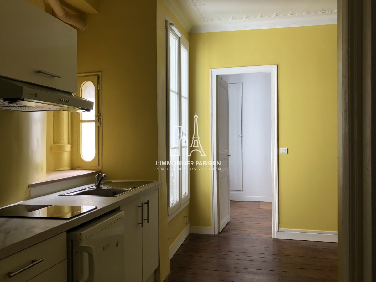 Location Appartement  2 pices - 28.2m 75009 Paris