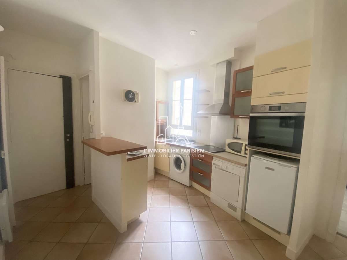 Location Appartement meubl 2 pices - 44.82m 75018 Paris