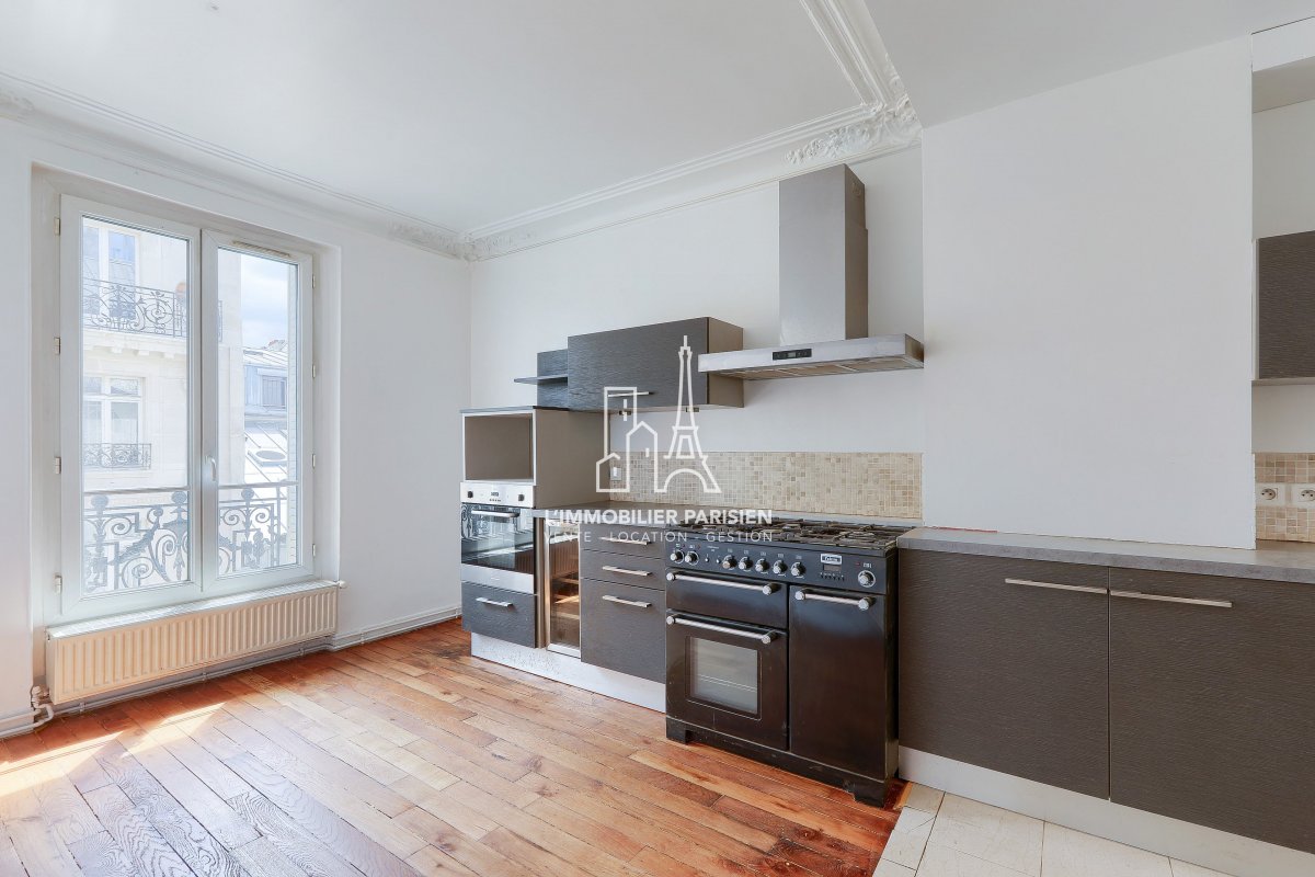 Vente Appartement  4 pices - 83.5m 75018 Paris