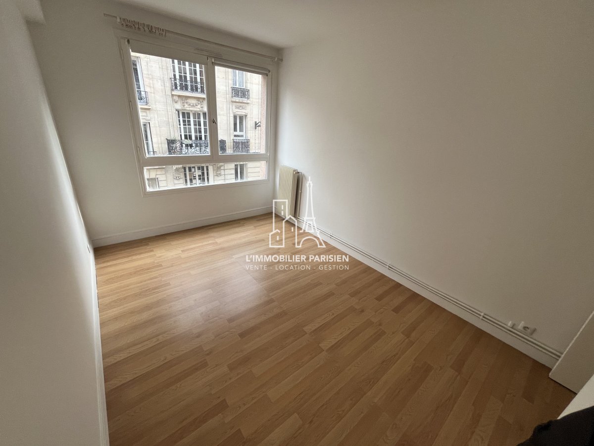 Vente Appartement  2 pices - 39.86m 75018 Paris