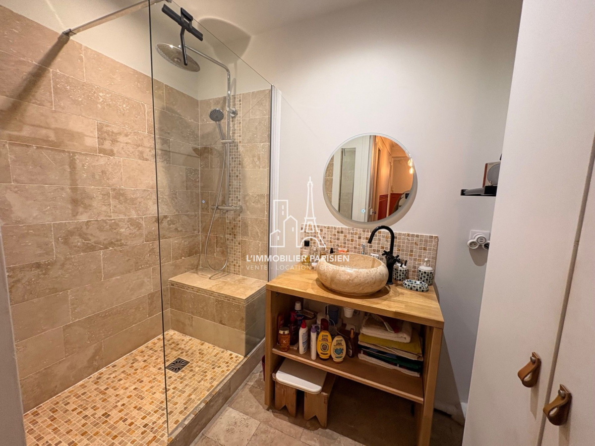 Location Appartement meublé 4 pièces - 83m² 75017 Paris 17