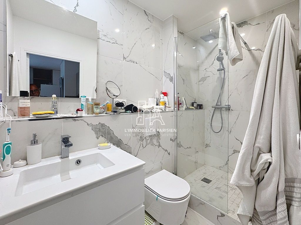 Vente Appartement 5 pièces - 190m² 75018 Paris