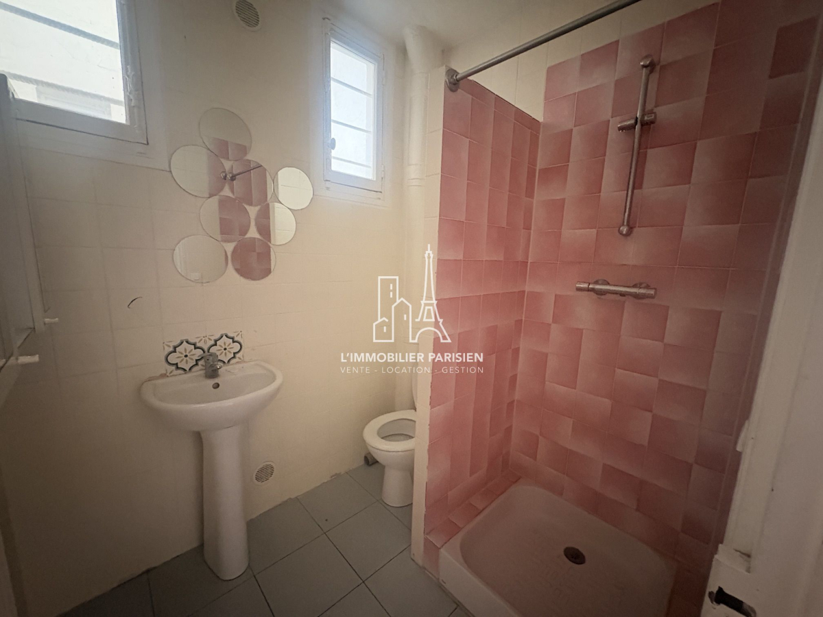 Vente Appartement 2 pièces - 45.6m² 75018 Paris