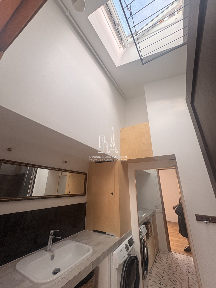 Location Appartement meublé 3 pièces - 55m² 75018 Paris