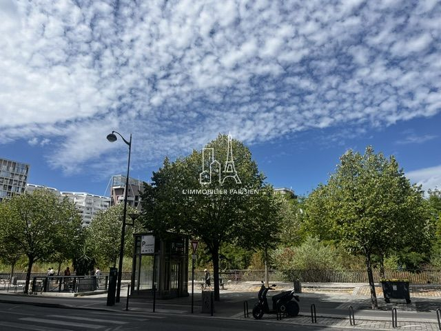 Location Appartement meublé 3 pièces - 60m² 75017 Paris