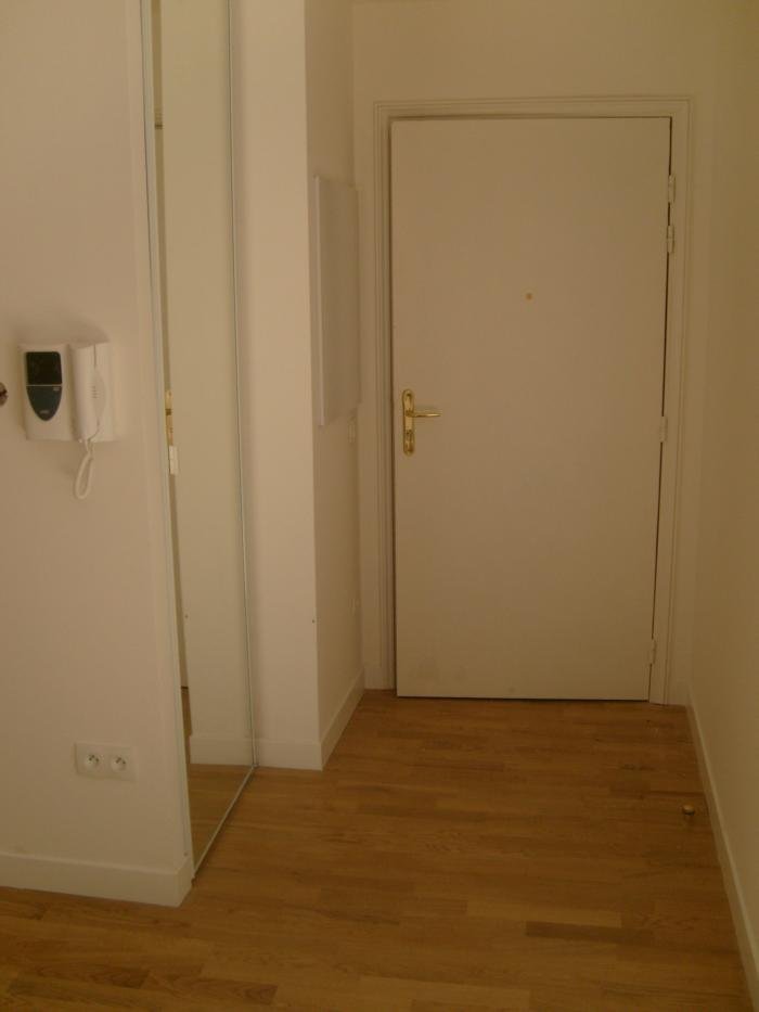 Location Appartement 2 pièces - 38m² 75018 Paris