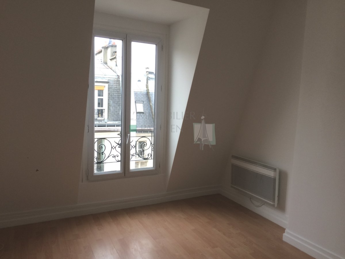 Location Appartement  1 pice (studio) - 18m 75017 Paris