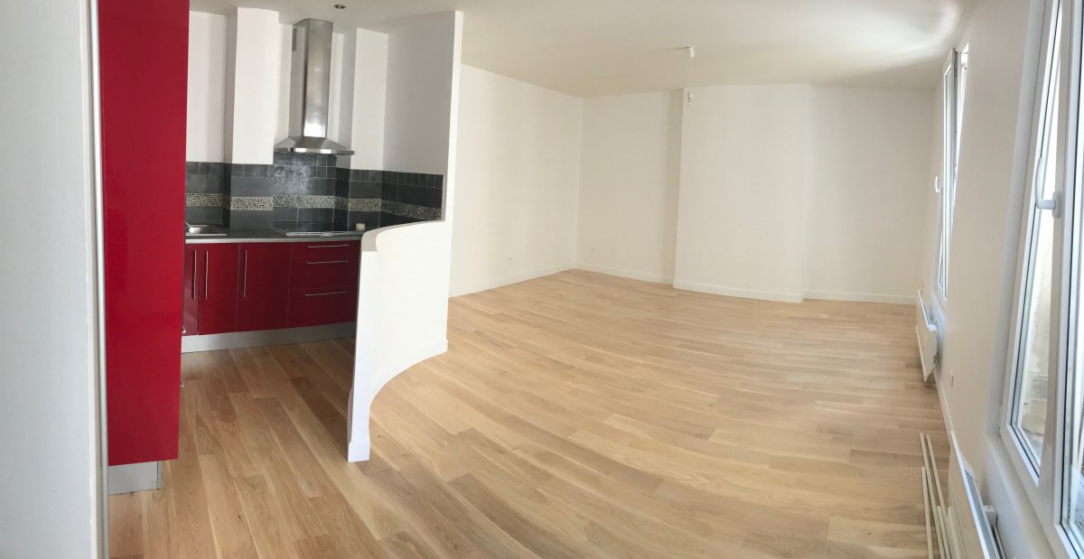 Location Appartement  2 pices - 49m 75010 Paris