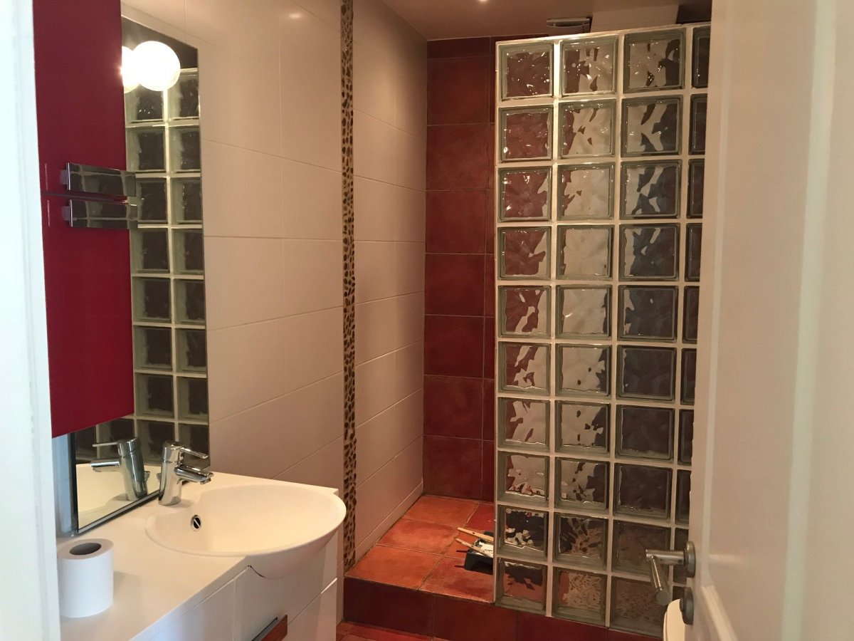 Location Appartement  2 pices - 49m 75010 Paris