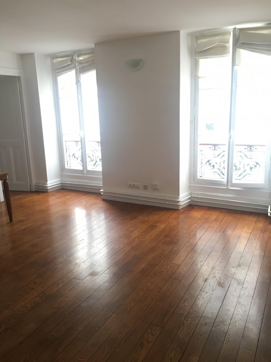 Location Appartement meubl 3 pices - 64m 75009 Paris