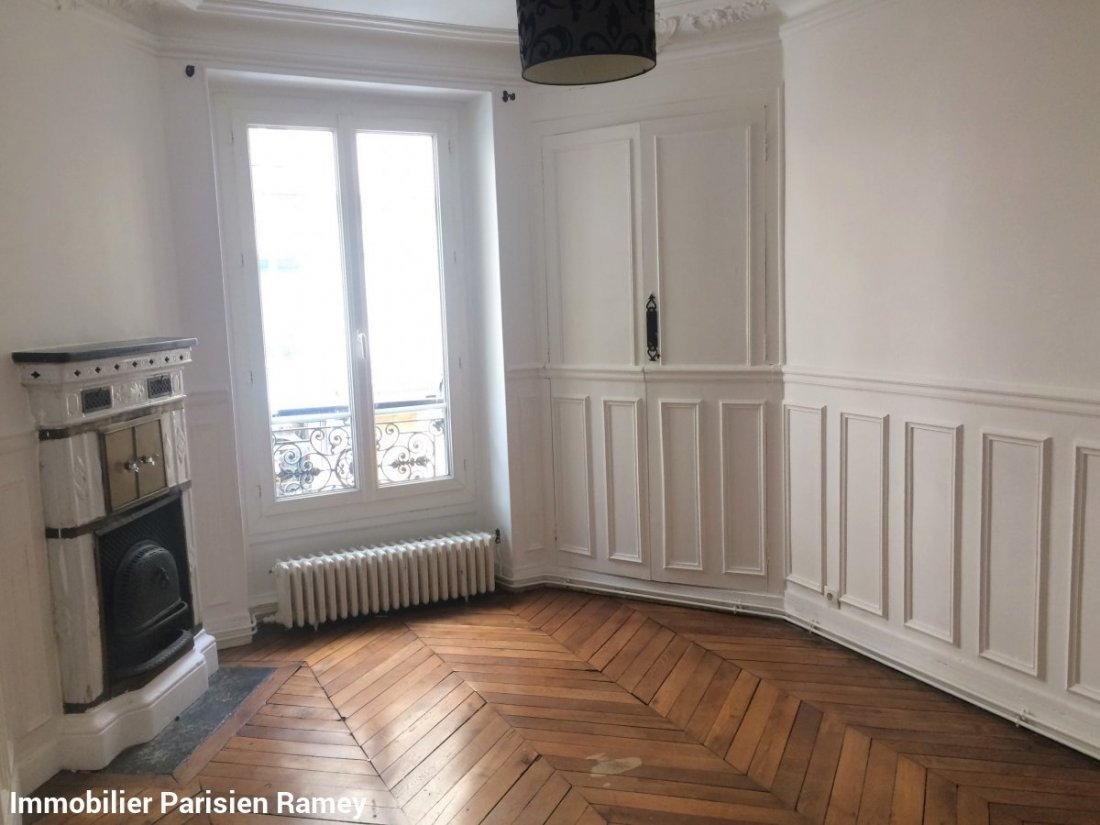 Vente Appartement  3 pices - 50m 75018 Paris