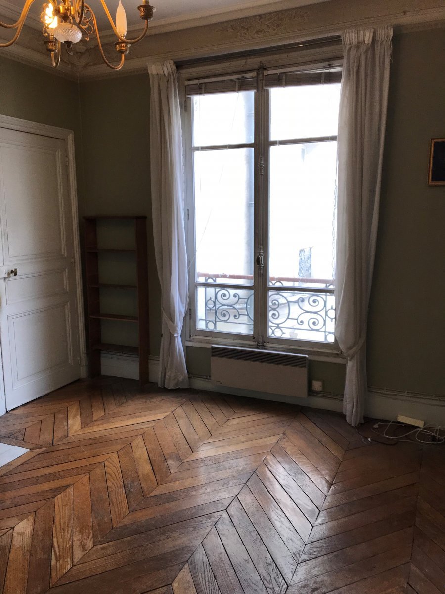 Vente Appartement  3 pices - 70m 75009 Paris