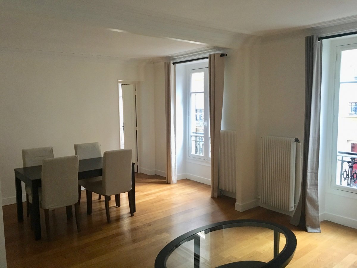 Location Appartement meubl 2 pices - 46m 75009 Paris