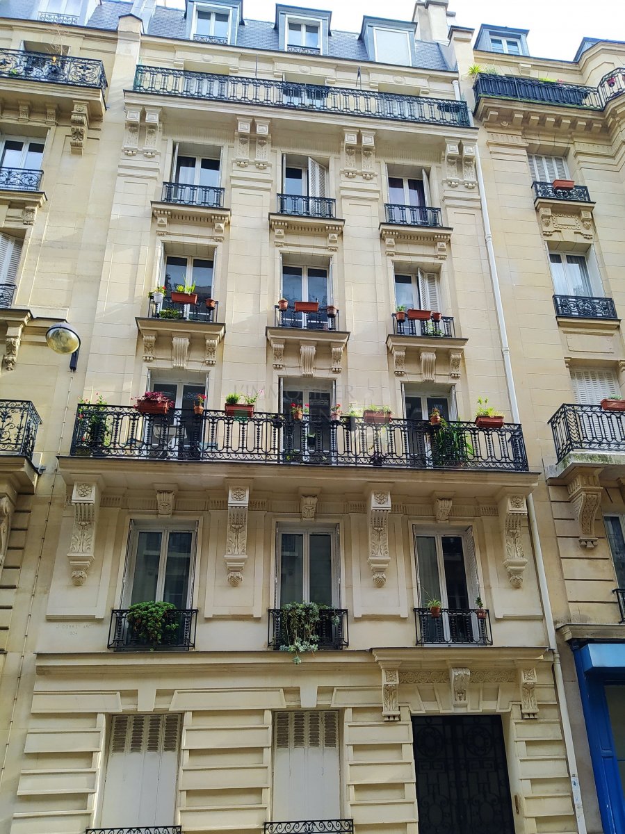 Vente Appartement  2 pices - 39.84m 75018 Paris 18
