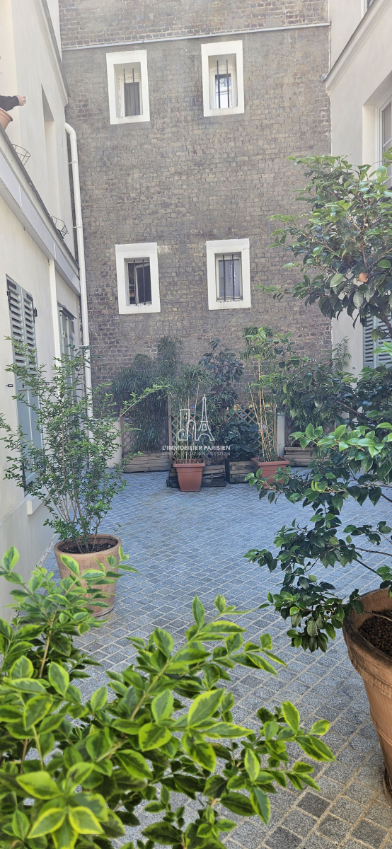 Vente Appartement  3 pices - 76m 75018 Paris