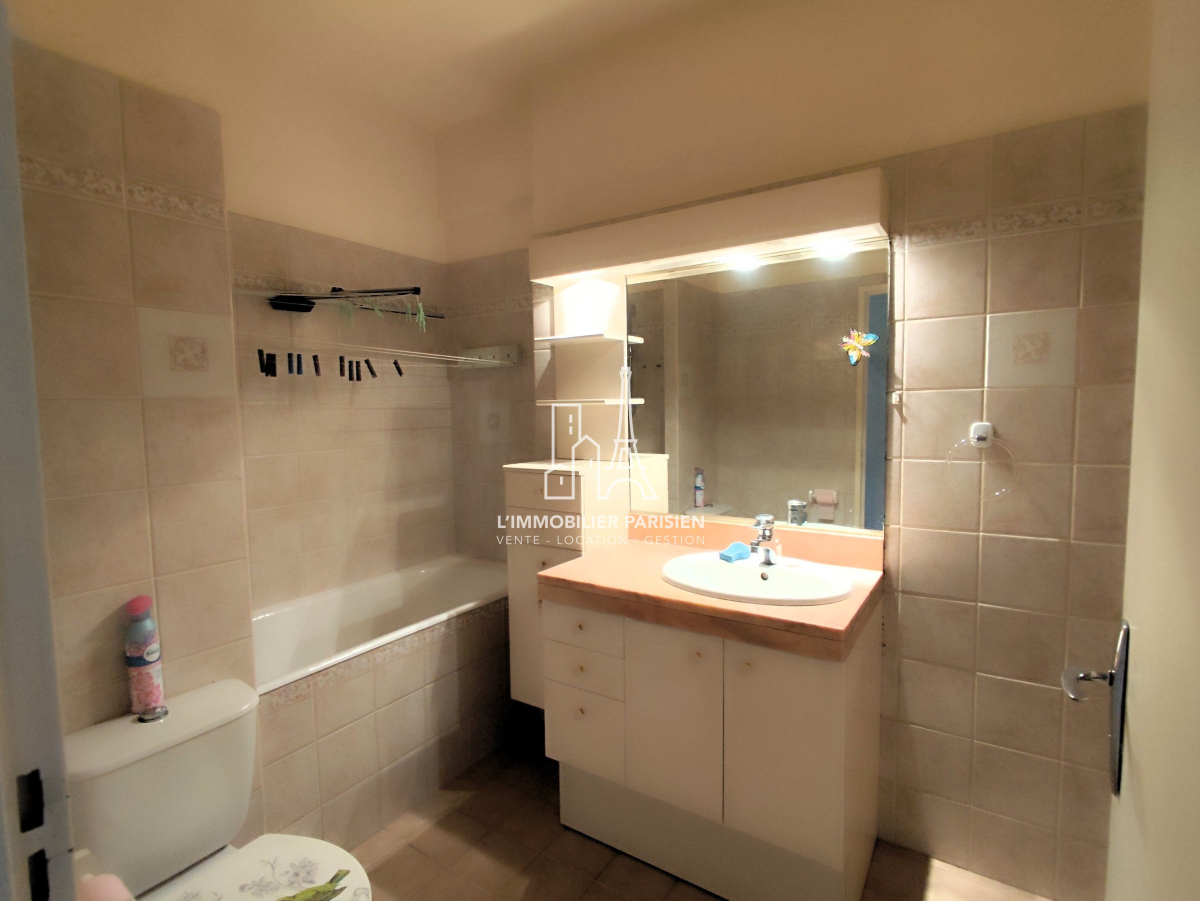 Vente Appartement  4 pi�ces - 84m� 75017 Paris