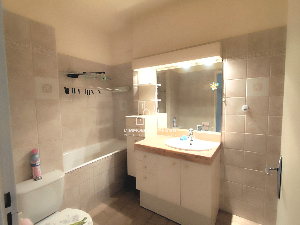 Vente Appartement  4 pi�ces - 84m� 75017 Paris