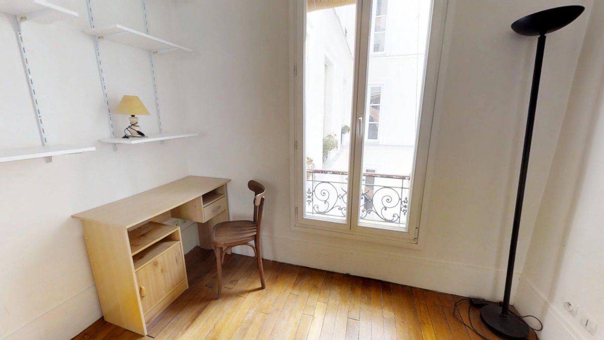 Vente Appartement  3 pices - 52m 75018 Paris