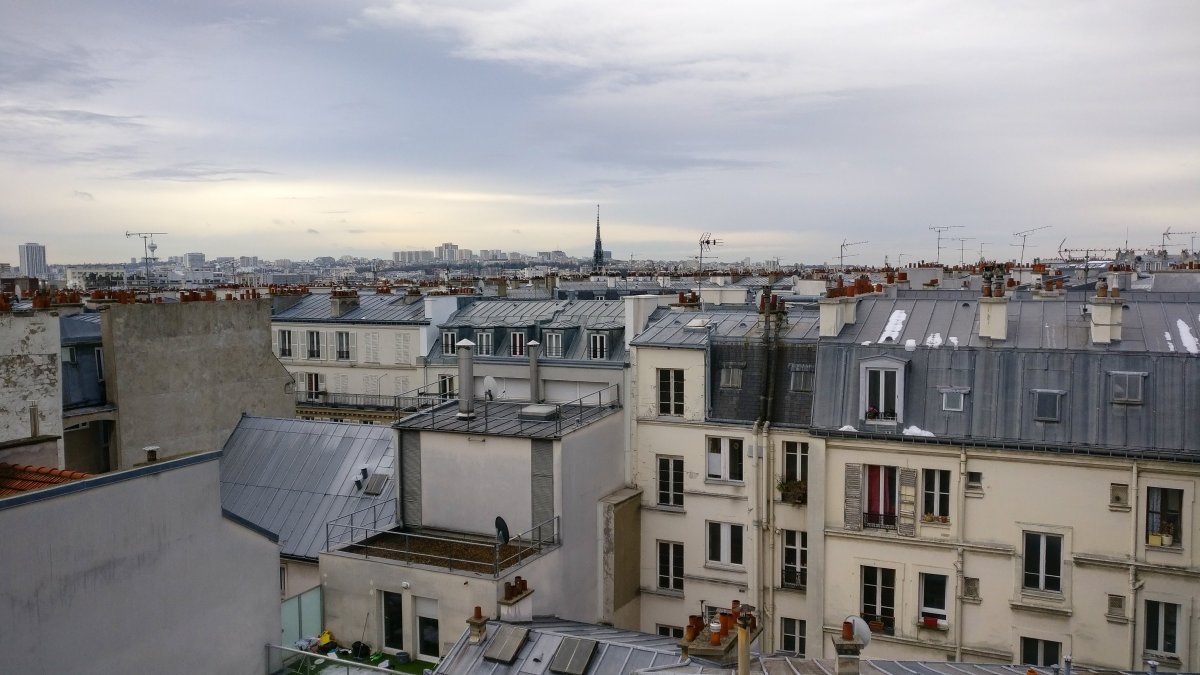 Vente Appartement  3 pices - 61m 75018 Paris