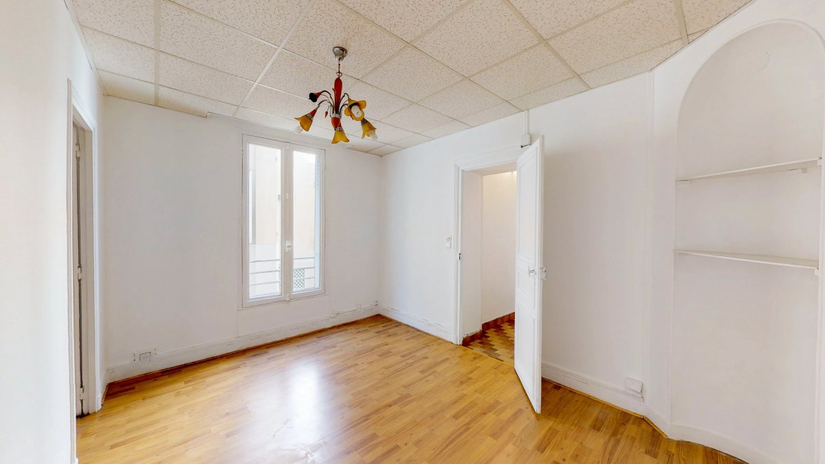 Vente Appartement  2 pices - 39.55m 75018 Paris