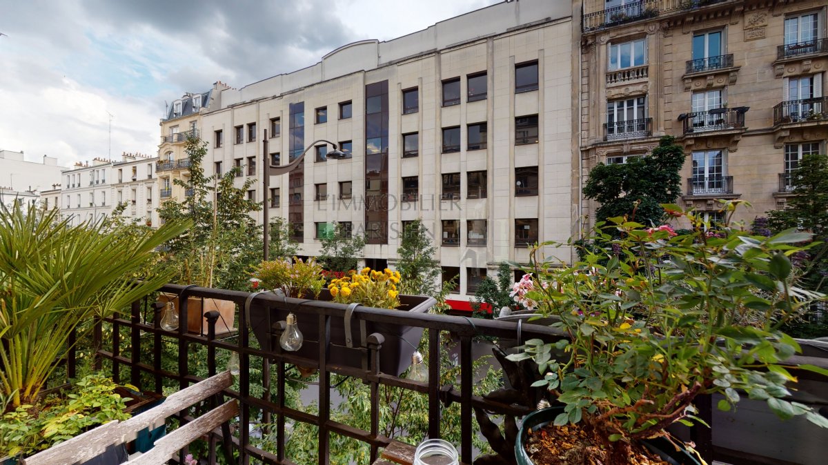 Vente Appartement  3 pices - 68m 75018 Paris