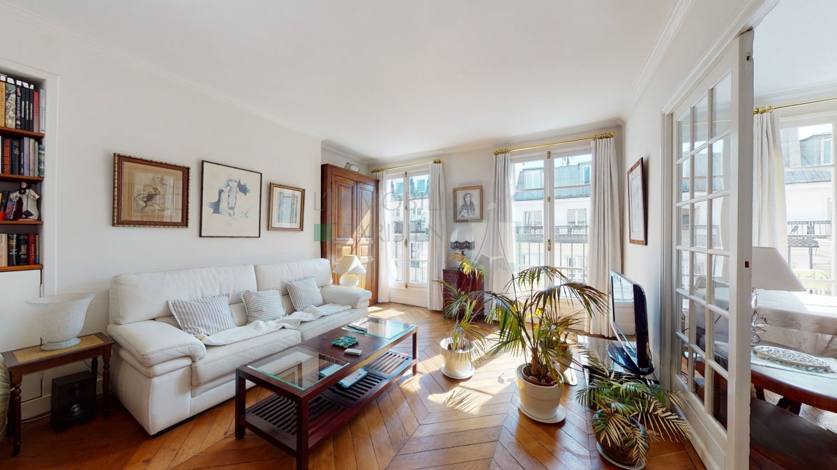 Vente Appartement  3 pices - 60m 75018 Paris