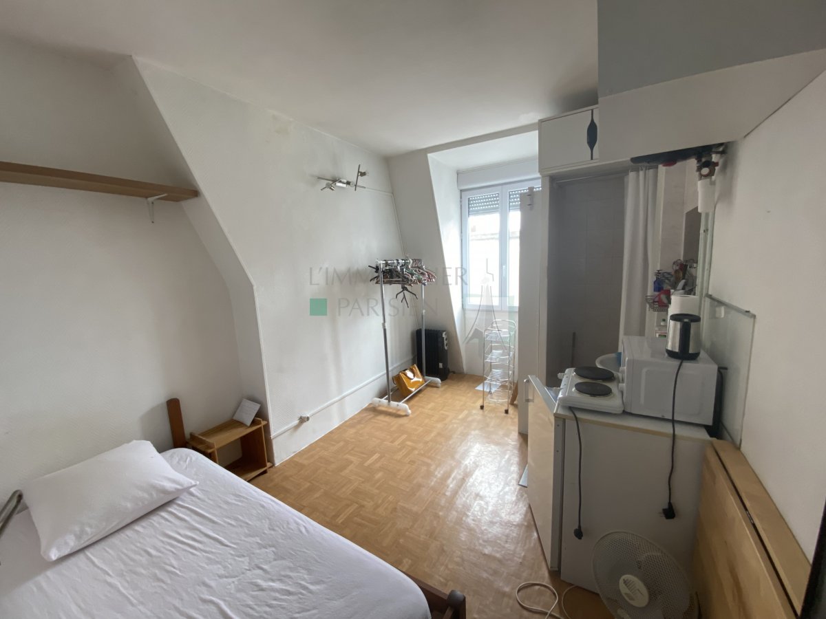 Location Appartement meubl 1 pice (studio) - 9.5m 75018 Paris