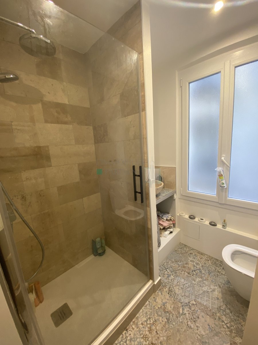 Location Appartement meubl 2 pices - 42.14m 75018 Paris
