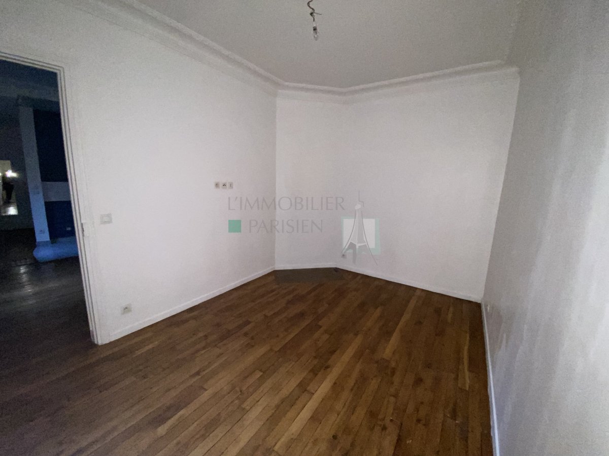 Location Appartement  2 pices - 35.14m 75018 Paris