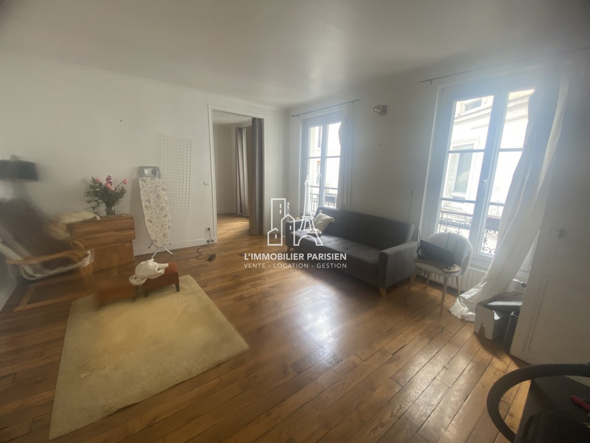 Location Appartement meubl 2 pices - 46.32m 75018 Paris
