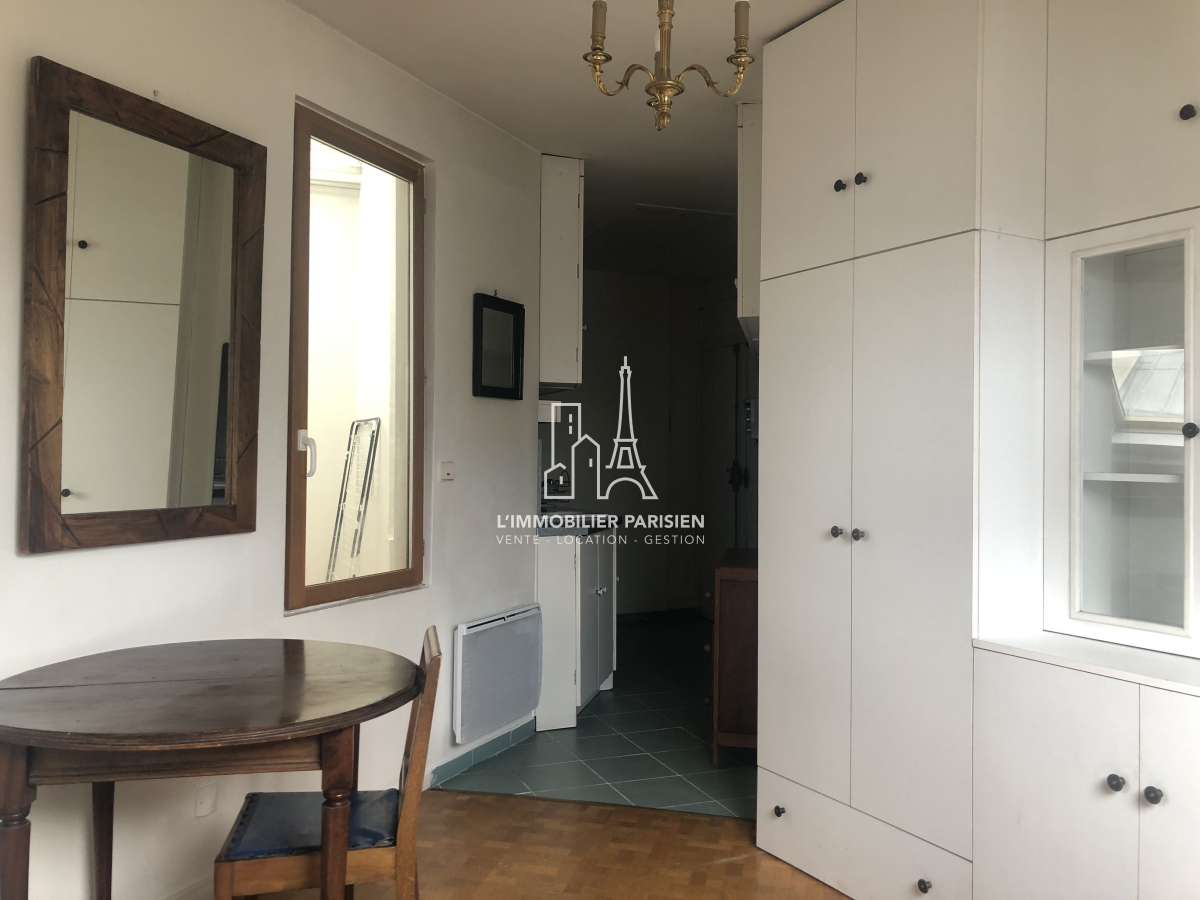 Location Appartement meublé 1 pièce (studio) - 20.58m² 75017 Paris 17