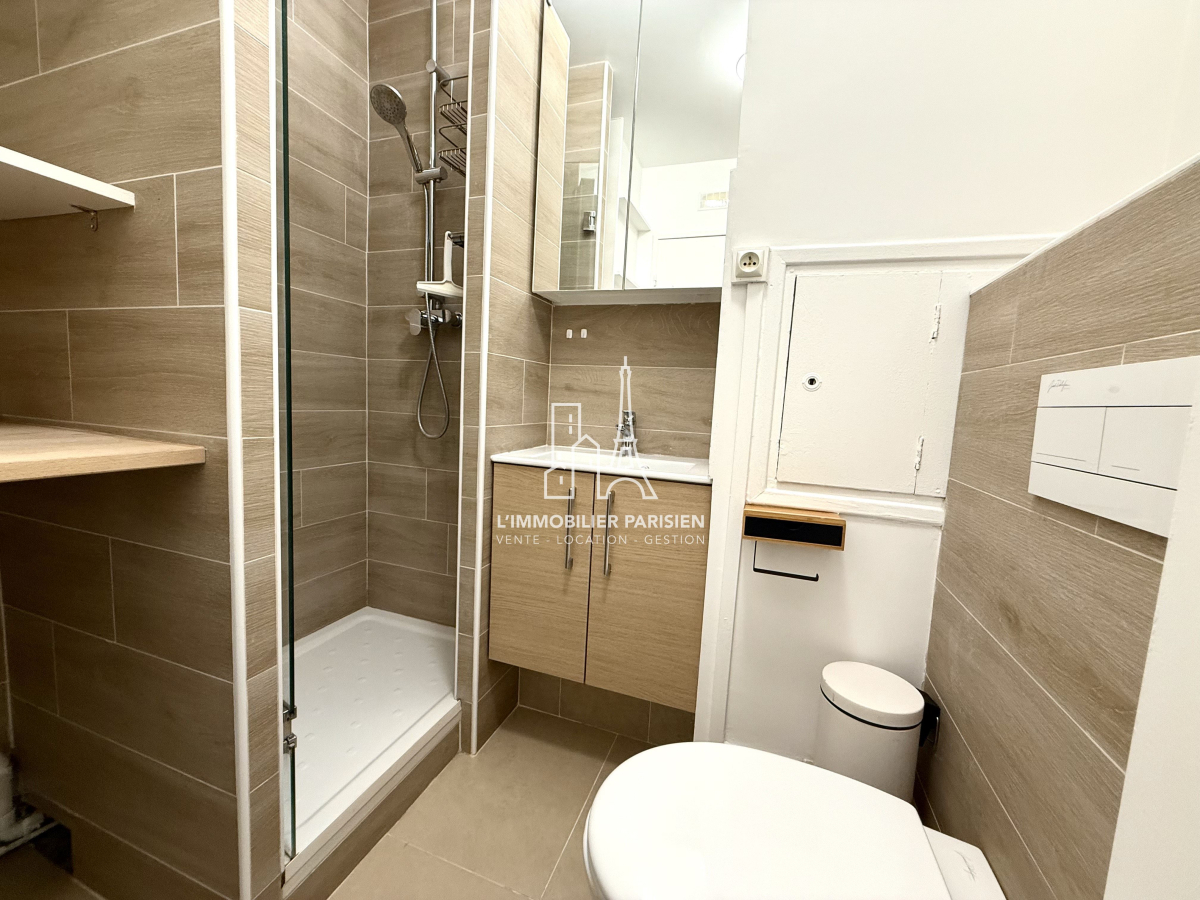 Location Appartement  1 pice (studio) - 26m 75015 Paris