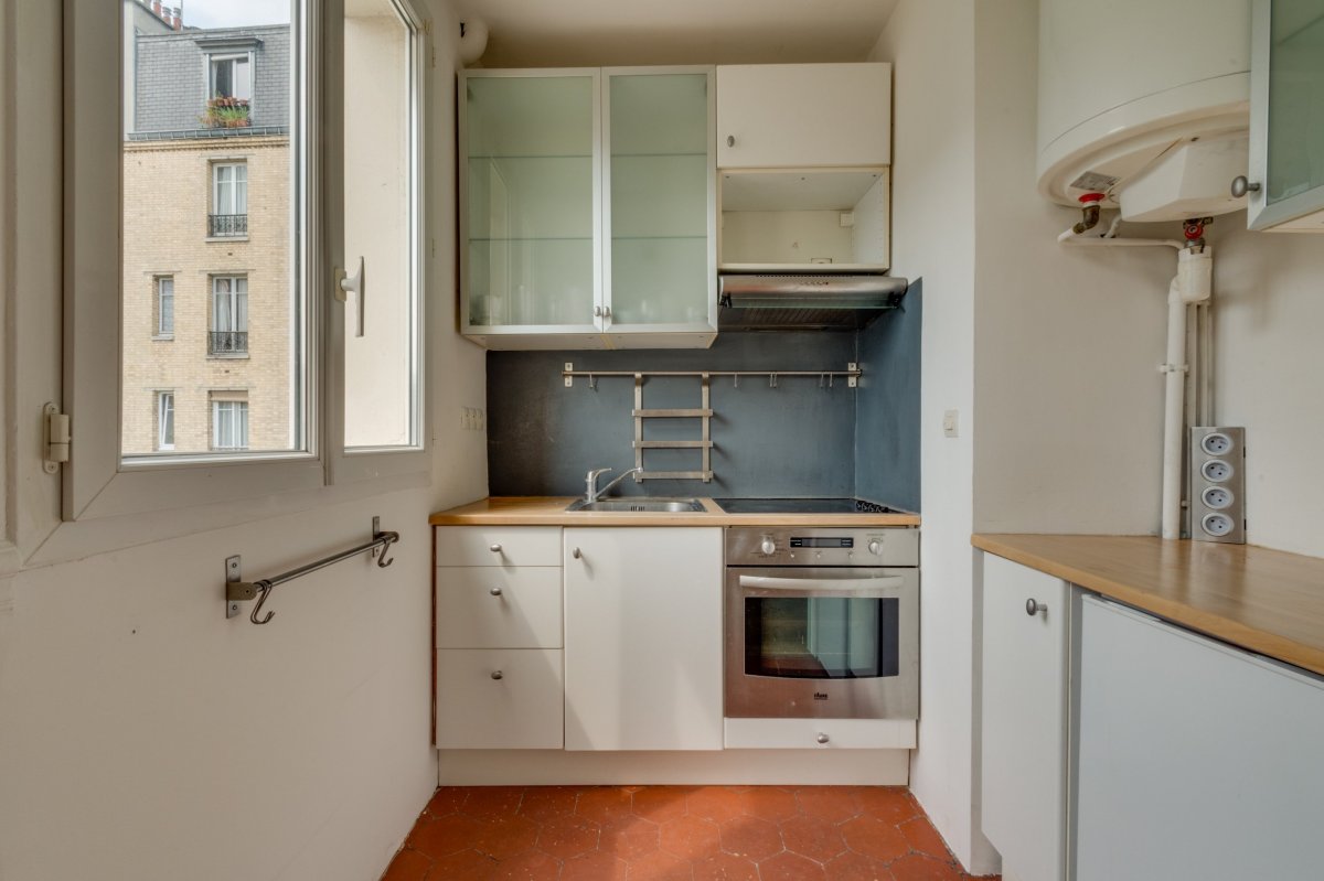 Vente Appartement  2 pices - 42.39m 75018 Paris