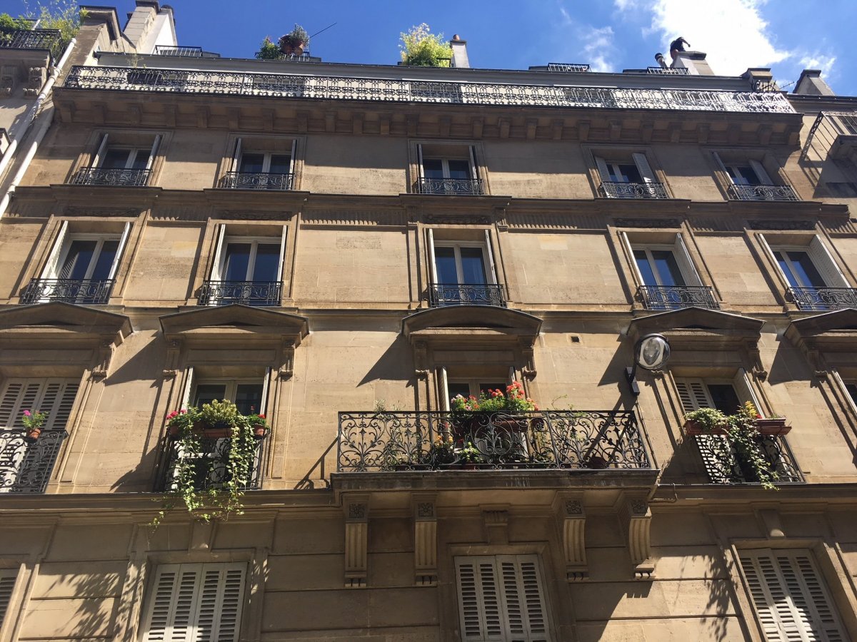 Vente Appartement  5 pices - 130.26m 75009 Paris