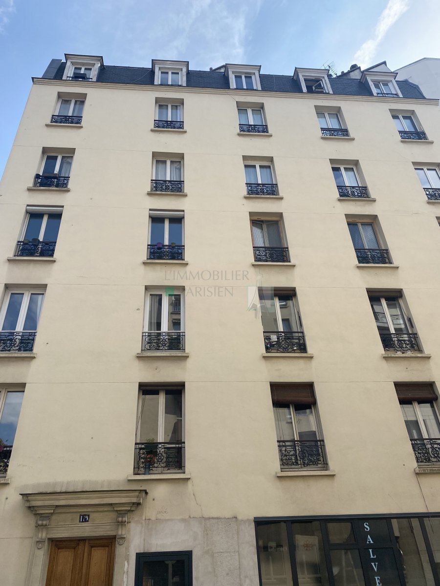 Vente Appartement  2 pices - 27.28m 75018 Paris